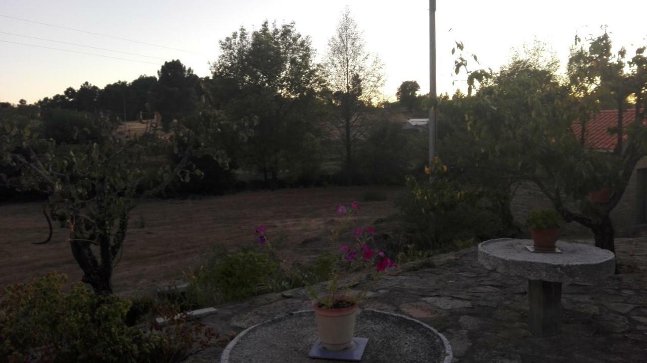 Casa De Malhoes Vilares Luaran gambar